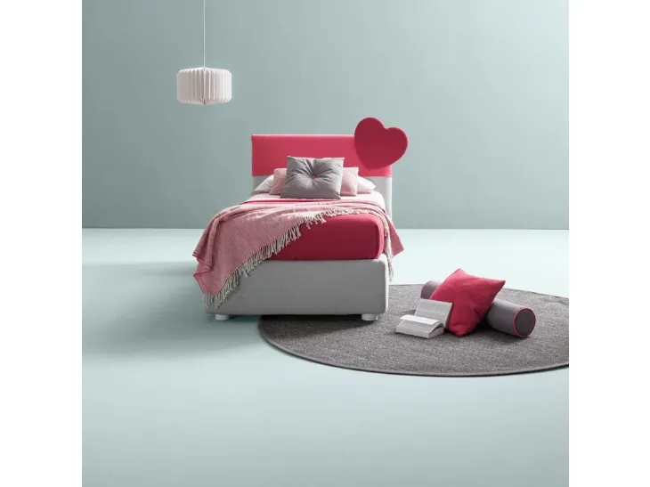 Letto singolo in tessuto con testiera con cuore Plain di Bside